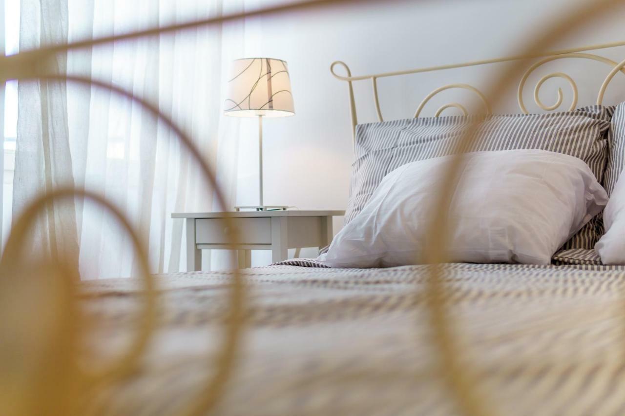 Felix Apartment โรวีน ภายนอก รูปภาพ