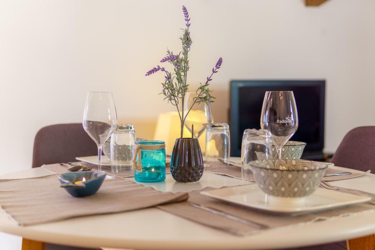Felix Apartment โรวีน ภายนอก รูปภาพ